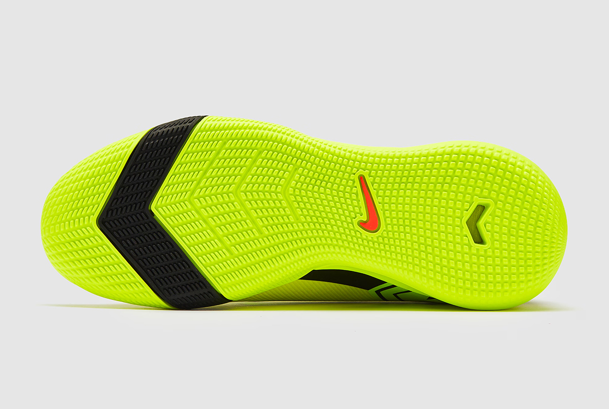 Детские футзалки Nike Air Zoom Superfly X Academy IC Junior FQ8312-300 Детские футзалки Nike Air Zoom Superfly X Academy IC Junior FQ8312-300