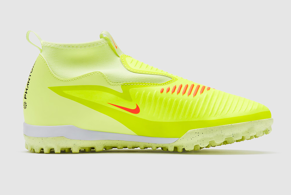 Детские сороконожки Nike Phantom 6 Academy High TF Junior HQ2049-800