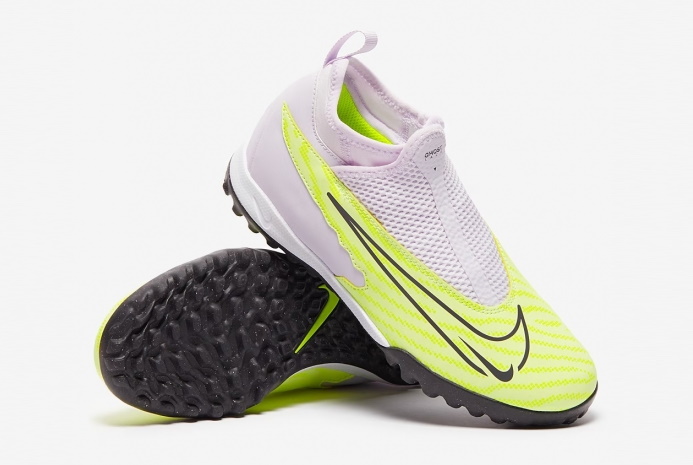 Детские сороконожки Nike Phantom GX Academy DF TF Junior DD9556-705