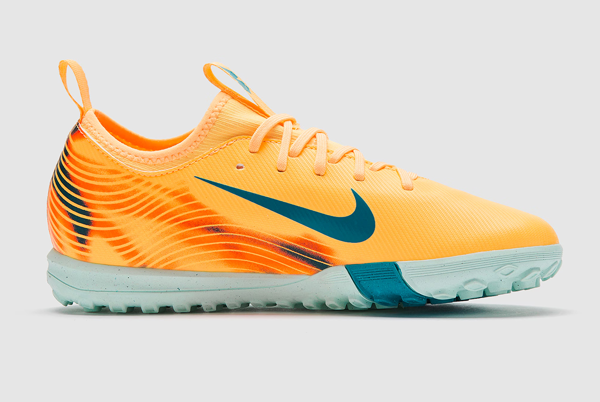 Детские сороконожки Nike Air Zoom Mercurial Vapor 16 Academy x Mbappe TF Junior FQ8285-801