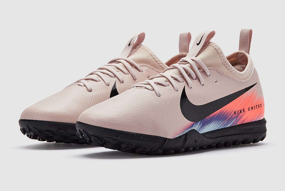 Детские сороконожки Nike Air Zoom Mercurial Vapor 16 Academy NU2 TF Junior IB1514-600