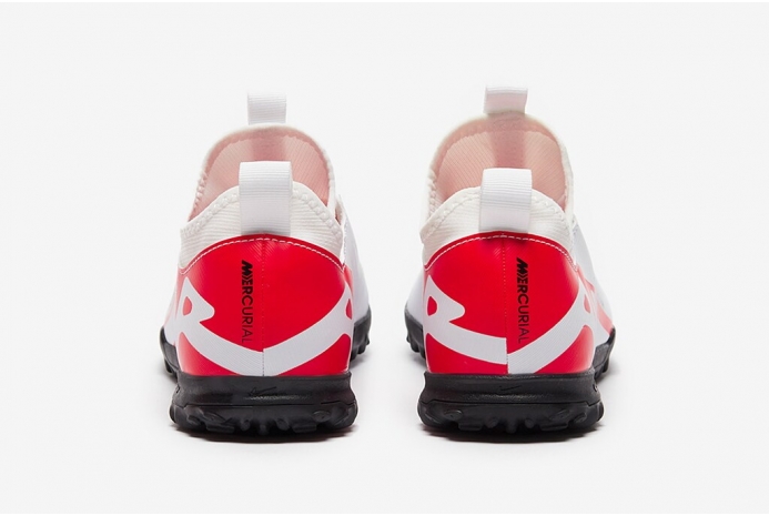 Детские сороконожки Nike Air Zoom Mercurial Vapor 15 Academy TF Junior DJ5621-600