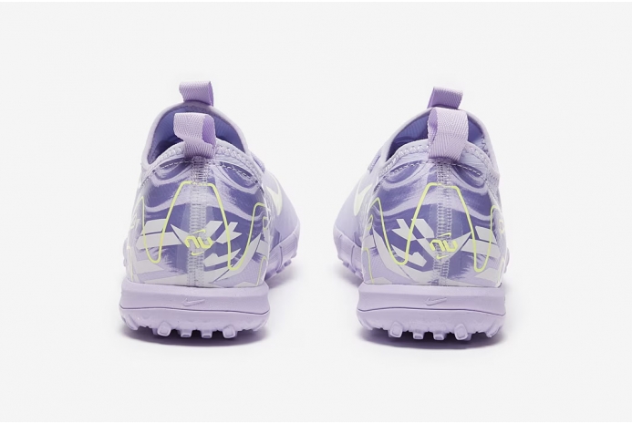 Дитячі сороконіжки Nike Air Zoom Mercurial Vapor 16 Academy NU1 TF Junior HF1589-500