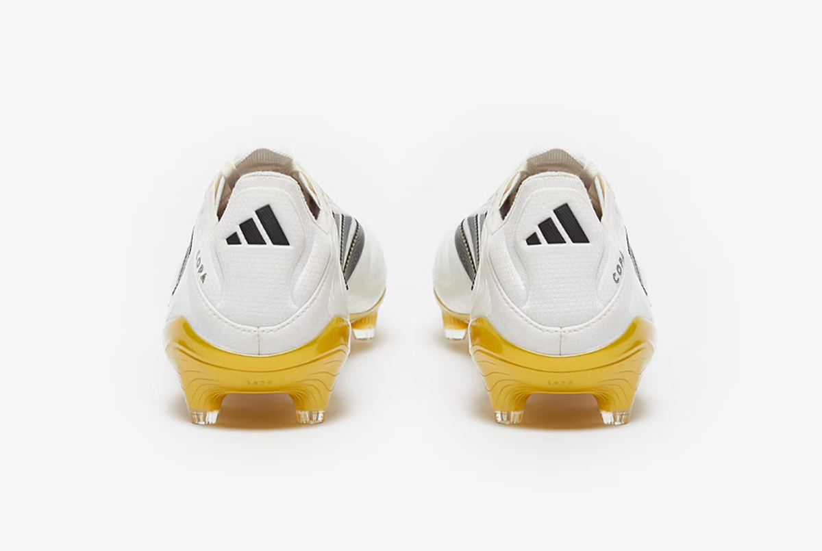 Футбольні бутси Adidas Copa Pure III Elite FG (ШКІРА) JH6303