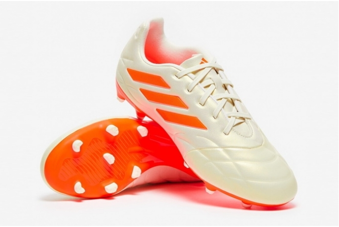 Футбольні бутси Adidas Copa Pure.3 FG (ШКІРА) HQ8941