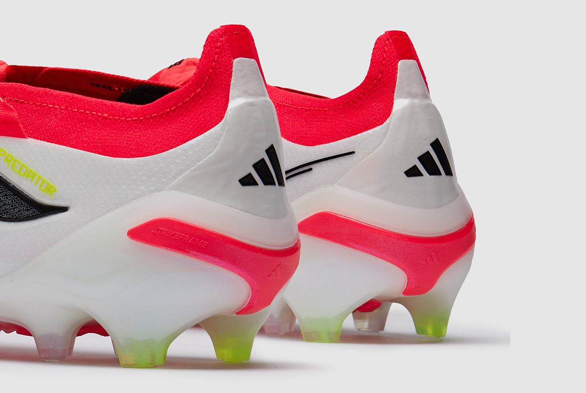 Футбольные бутсы Adidas Predator Elite Tongue FG JS0380