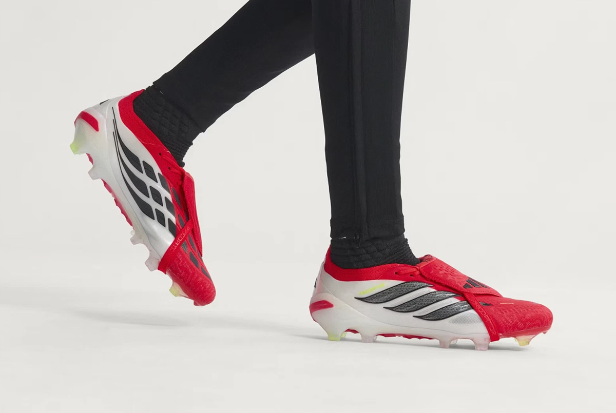 Футбольные бутсы Adidas Predator Elite Tongue FG JS0380