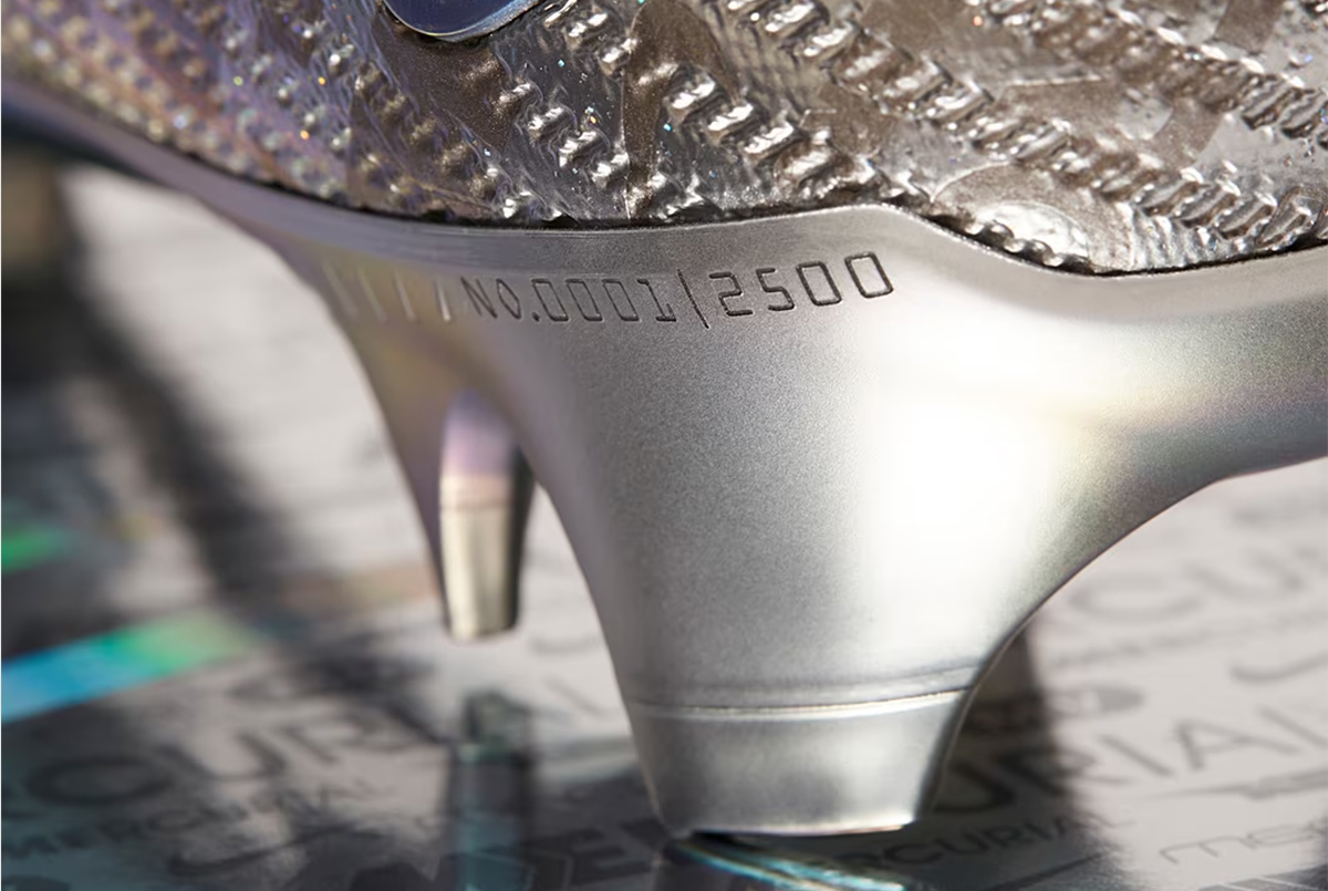 Футбольные бутсы Nike Air Zoom Mercurial Superfly 9 Elite XXV SE FG FB8863-060