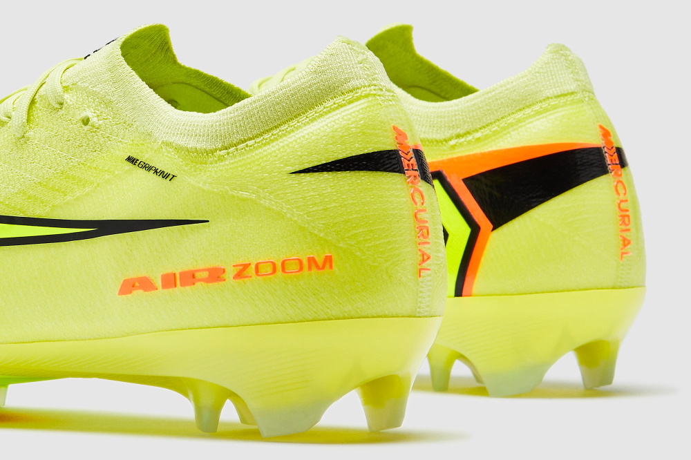 Футбольные бутсы Nike Air Zoom Mercurial Vapor 16 Elite FG FQ1457-302