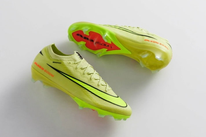 Футбольные бутсы Nike Air Zoom Mercurial Vapor 16 Elite FG FQ1457-302