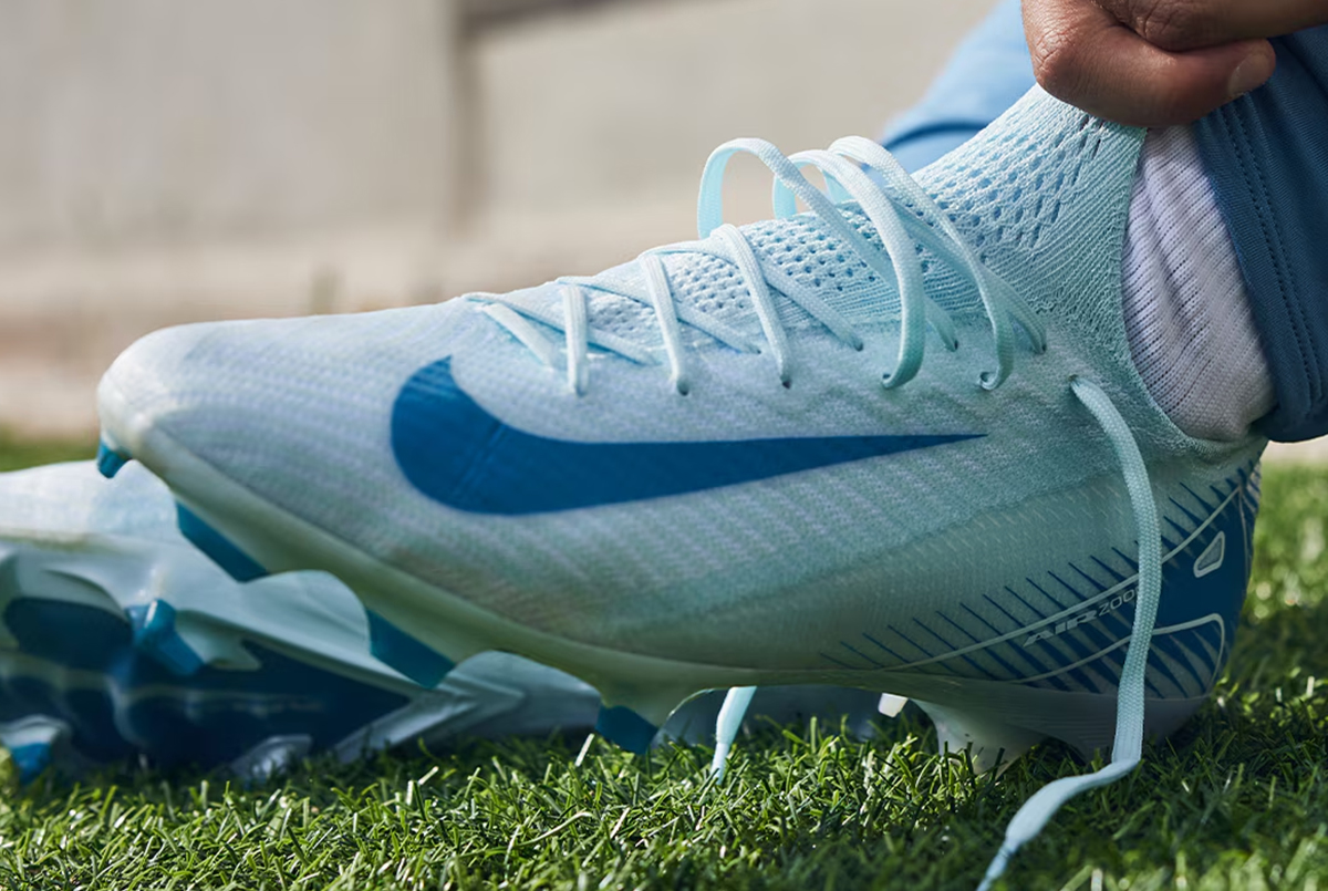 Футбольные бутсы Nike Air Zoom Mercurial Vapor 16 Elite FG FQ1457-400