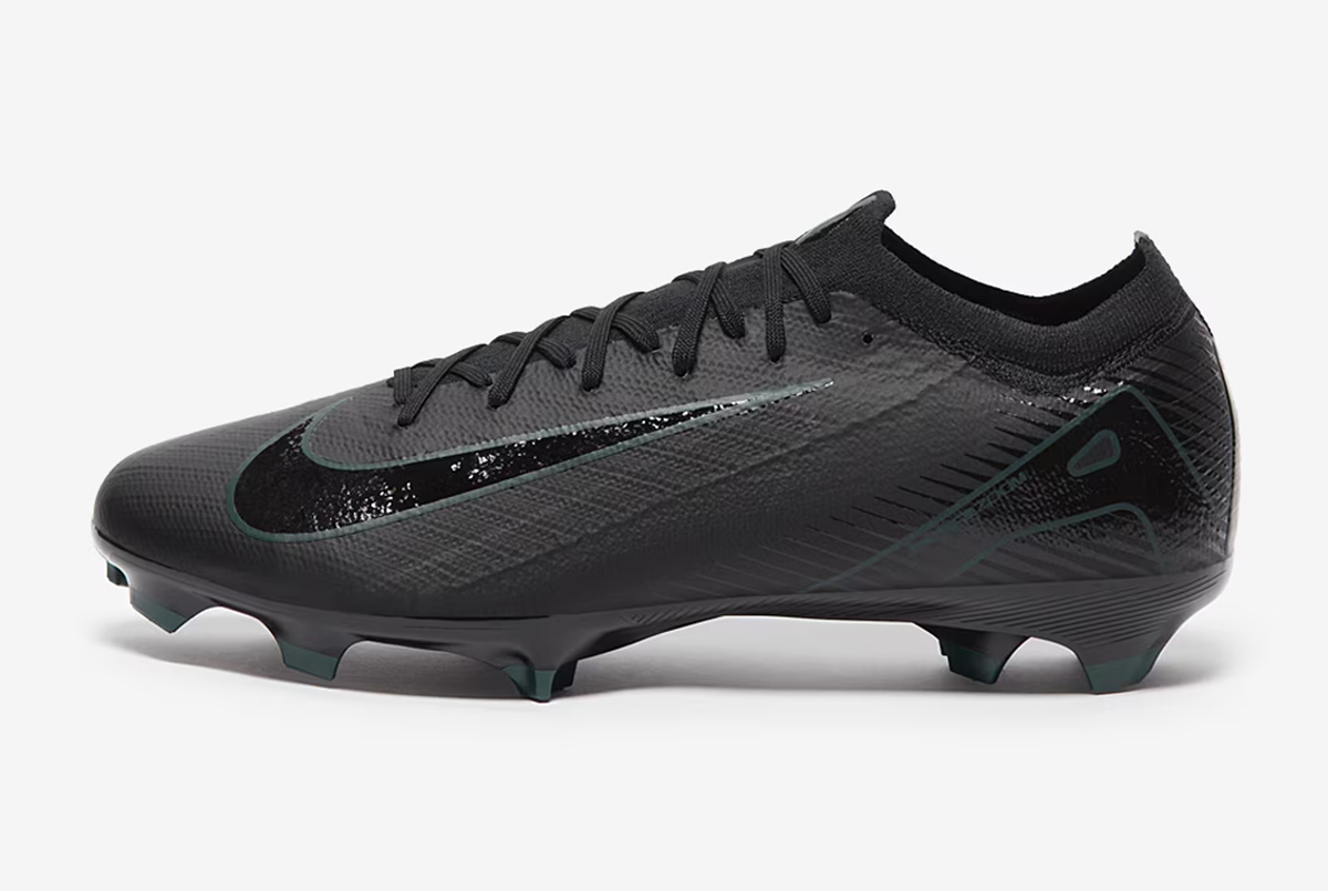 Футбольные бутсы Nike Air Zoom Mercurial Vapor 16 Pro FG FQ8685-002