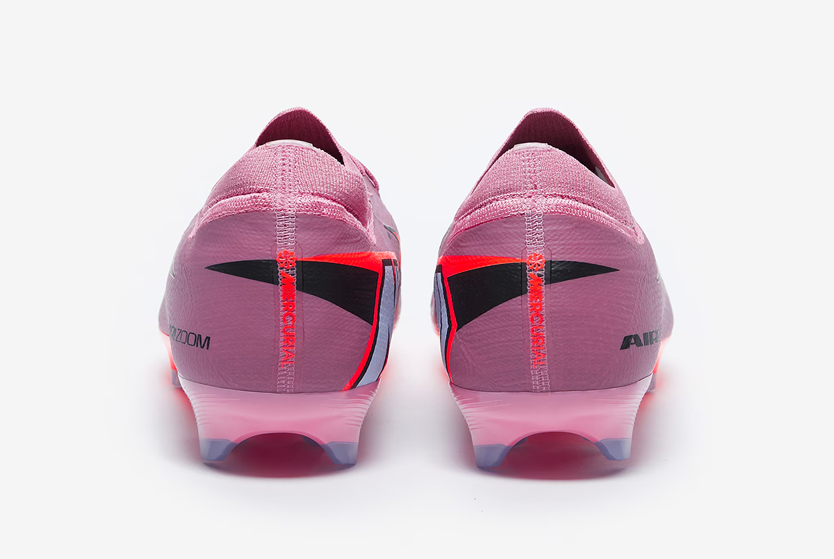 Футбольные бутсы Nike Air Zoom Mercurial Vapor 16 Pro FG FQ8685-600