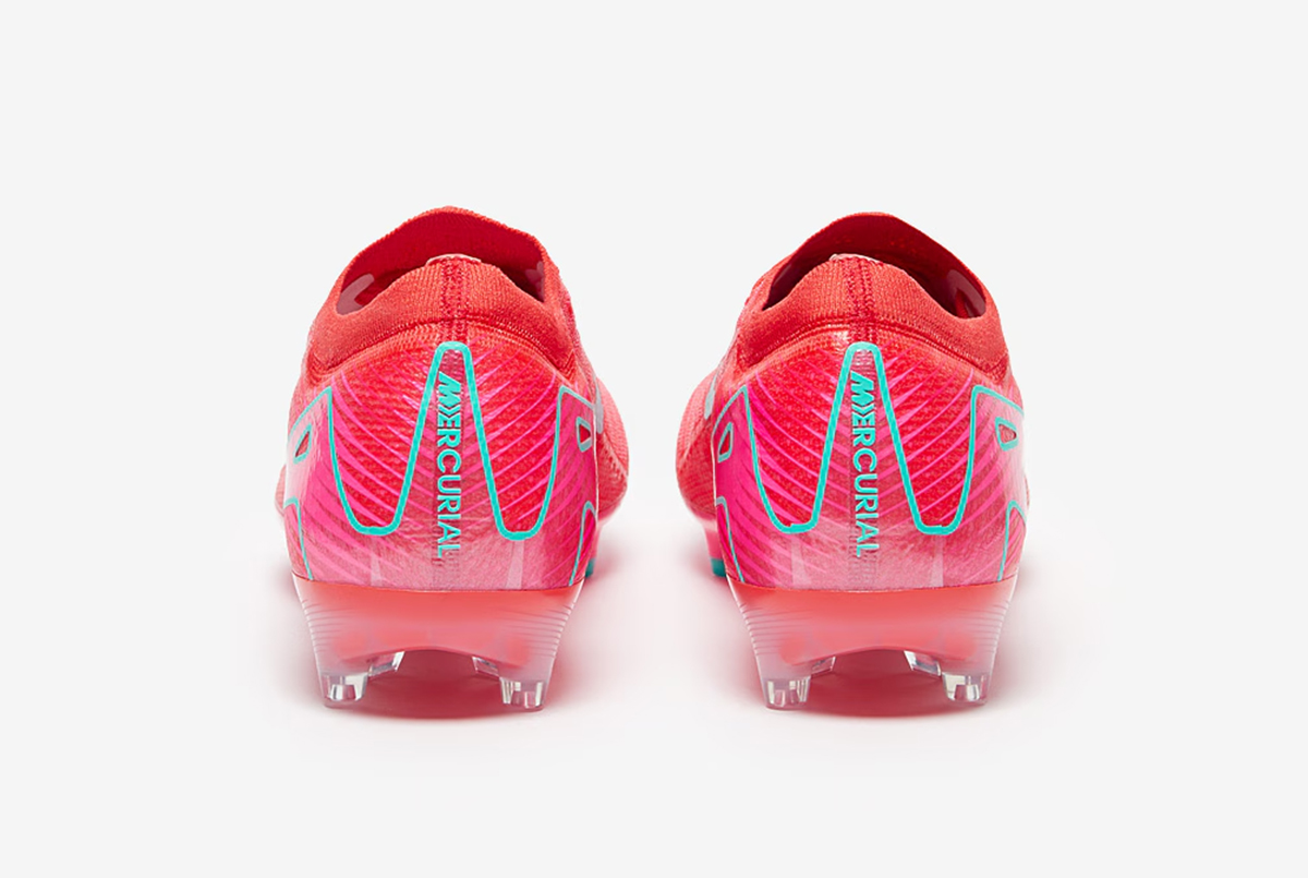 Футбольные бутсы Nike Air Zoom Mercurial Vapor 16 Elite AG-Pro FQ8693-800