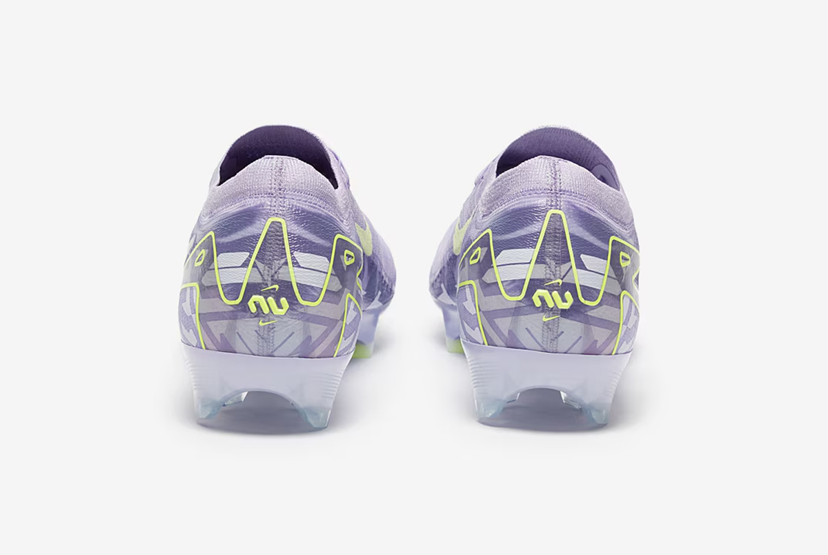 Футбольные бутсы Nike Air Zoom Mercurial Vapor 16 Elite NU1 FG HF1605-500