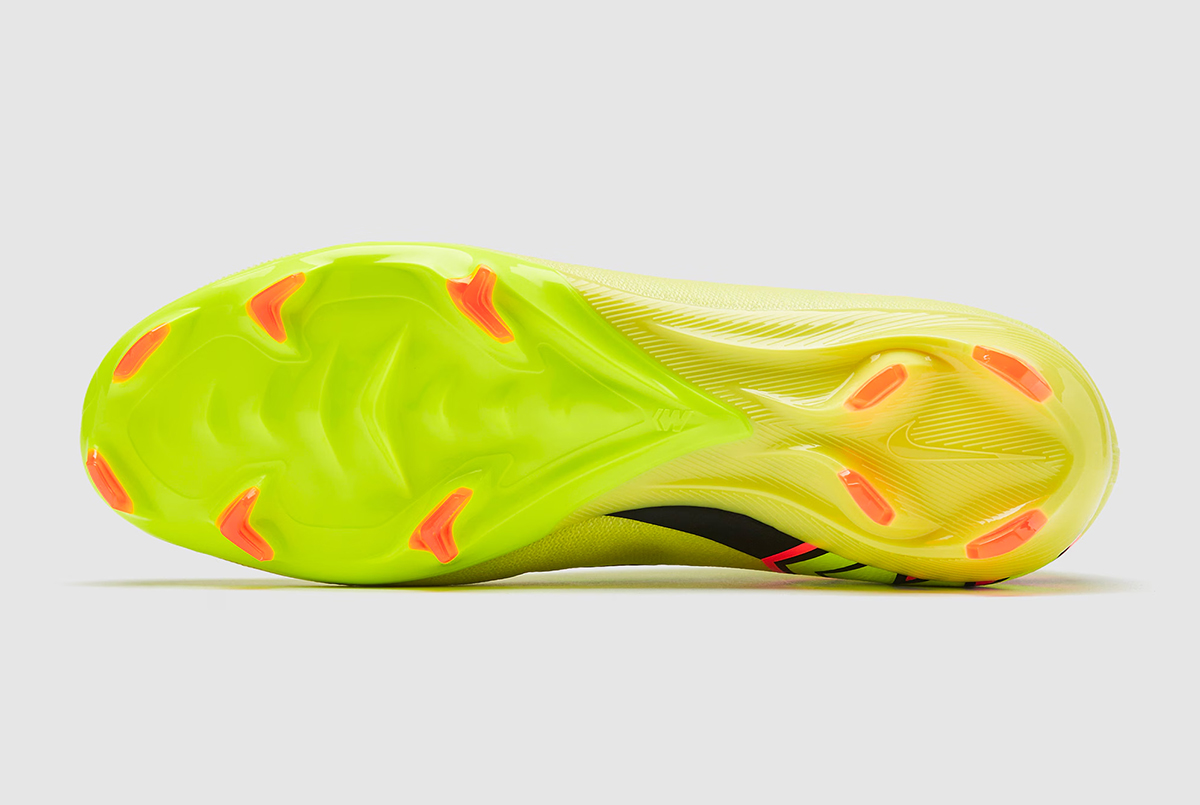 Футбольные бутсы Nike Air Zoom Mercurial Superfly X Pro FG HF9433-300