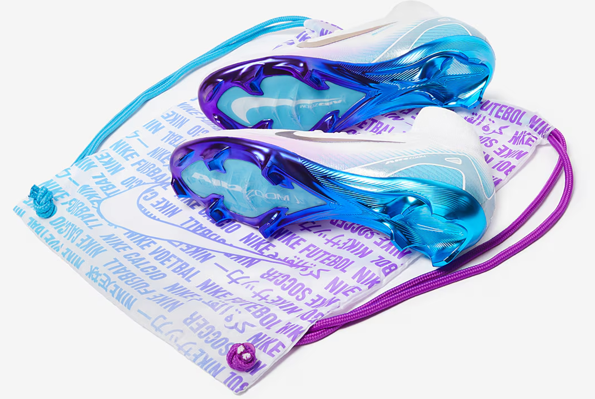 Футбольные бутсы Nike Air Zoom Mercurial Vapor 16 Elite LV8 FG HV4887-100