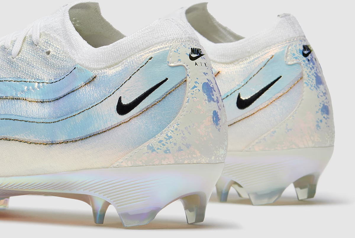 Футбольные бутсы Nike Air Zoom Mercurial Vapor 16 Elite x AM95 SE FG HV9915-100