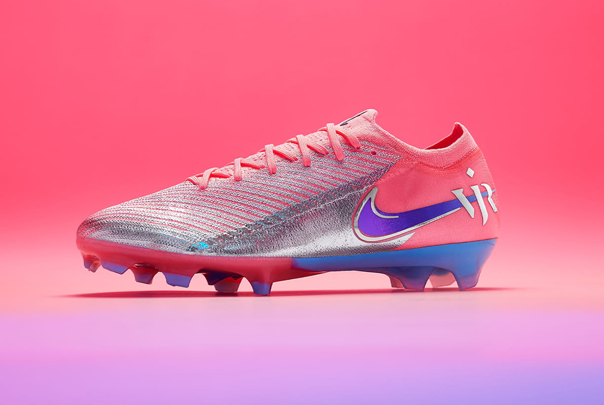 Футбольные бутсы Nike Air Zoom Mercurial Vapor 16 Elite x Vini JR FG IM3643-640