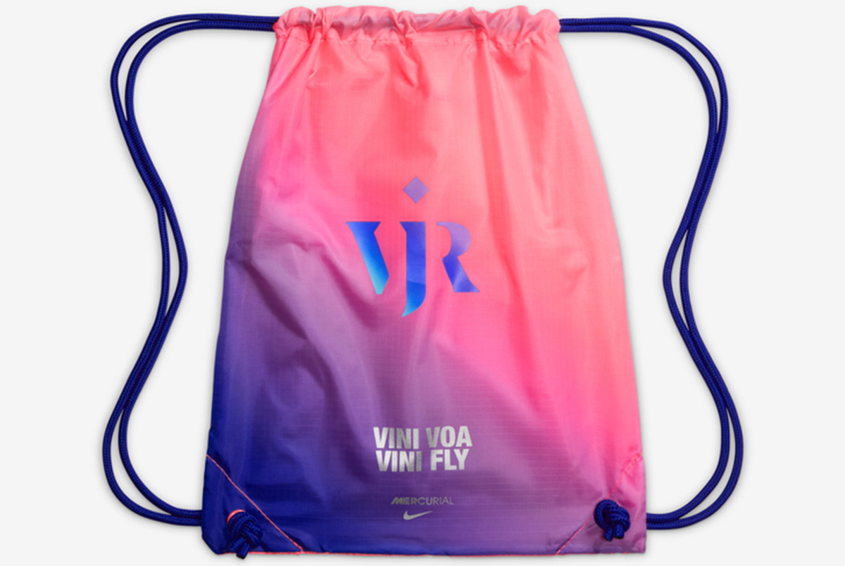 Футбольные бутсы Nike Air Zoom Mercurial Vapor 16 Elite x Vini JR FG IM3643-640