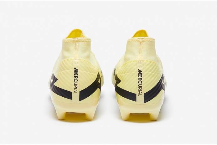 Футбольні бутси Nike Air Zoom Mercurial Superfly 9 Academy MG DJ5625-700
