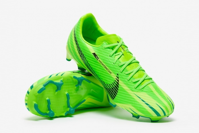 Футбольные бутсы Nike Air Zoom Mercurial Vapor 15 MDS Academy MG FJ7200-300