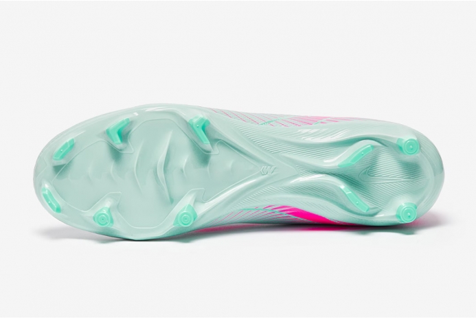 Футбольные бутсы Nike Air Zoom Mercurial Vapor 16 Academy MG FQ8374-301