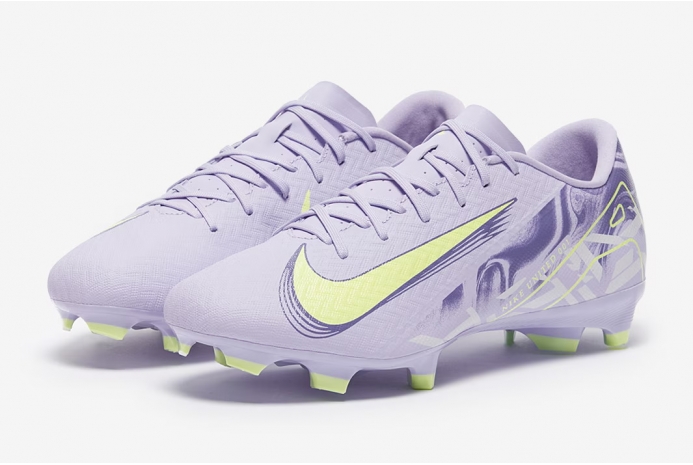 Футбольные бутсы Nike Air Zoom Mercurial Vapor 16 Academy NU1 MG HF1604-500