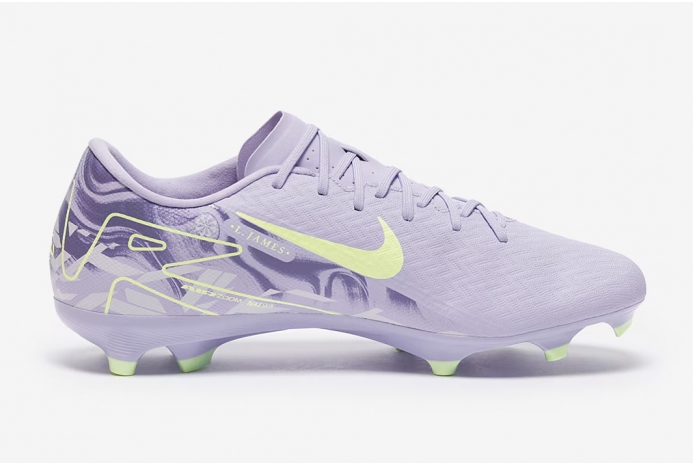 Футбольные бутсы Nike Air Zoom Mercurial Vapor 16 Academy NU1 MG HF1604-500