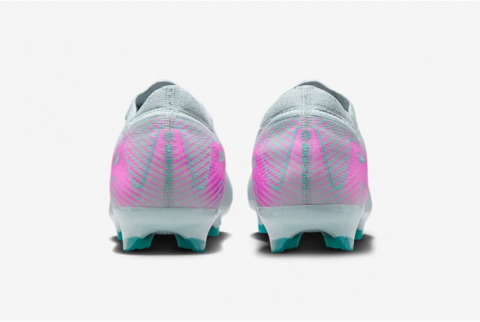 Футбольные бутсы Nike Air Zoom Mercurial Vapor 16 Pro FG FQ8685-301