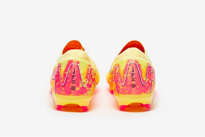 Футбольные бутсы Nike Air Zoom Mercurial Vapor 16 Pro x Mbappe FG FQ8689-800
