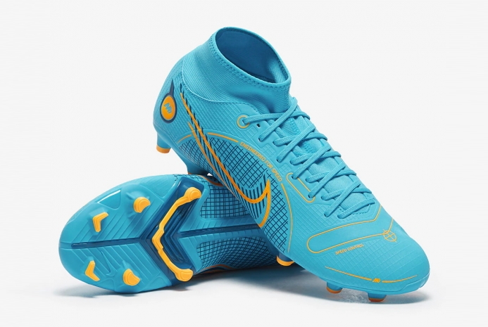Футбольные бутсы Nike Mercurial Superfly 8 Academy MG DJ2873-484