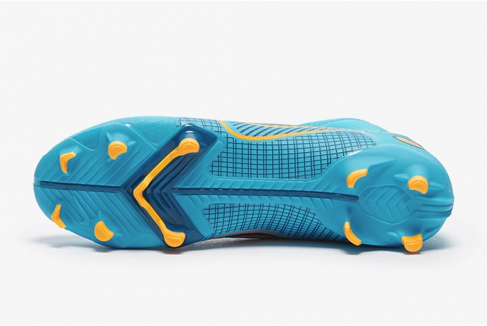 Футбольные бутсы Nike Mercurial Superfly 8 Academy MG DJ2873-484