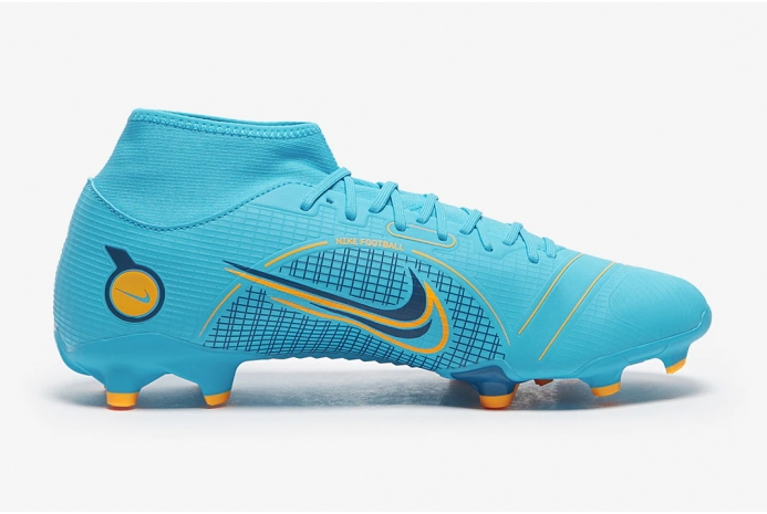 Футбольные бутсы Nike Mercurial Superfly 8 Academy MG DJ2873-484