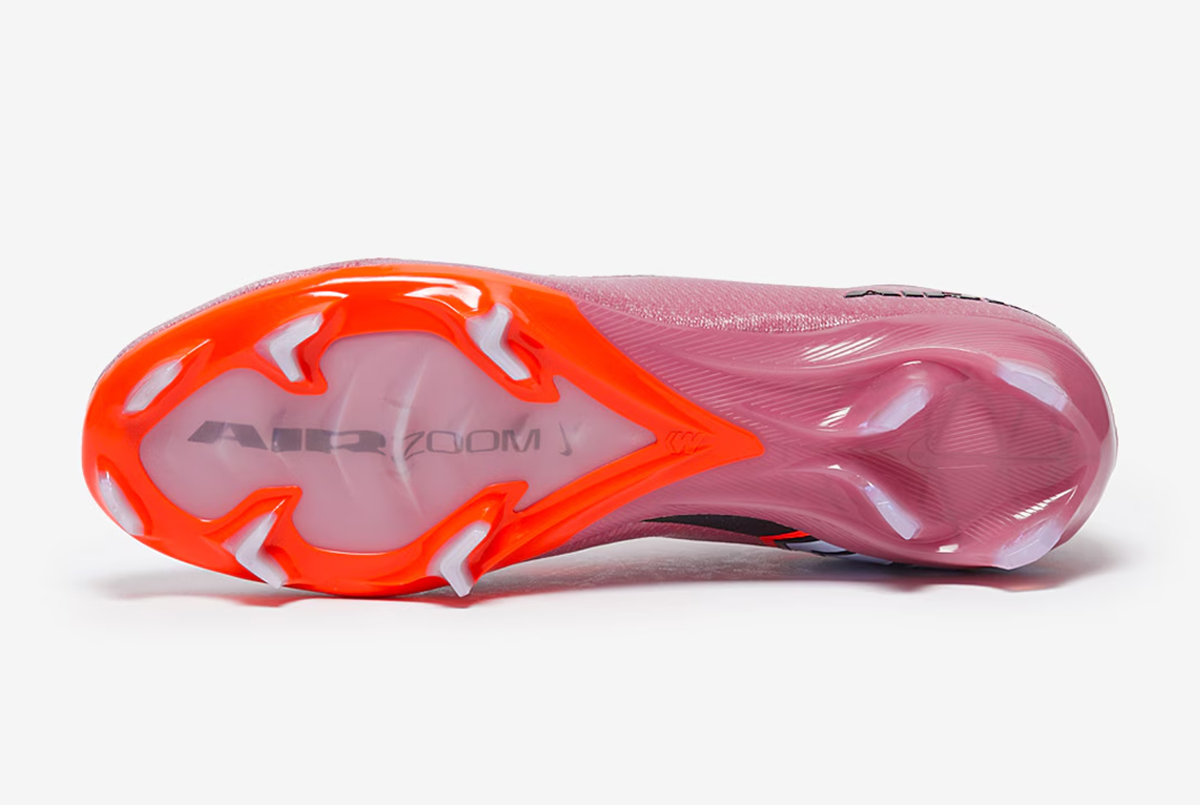 Футбольные бутсы Nike Air Zoom Mercurial Vapor 16 Elite FG FQ1457-600