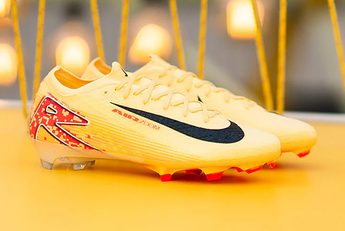 Футбольные бутсы Nike Air Zoom Mercurial Vapor 16 Elite x Mbappe FG FQ8683-800