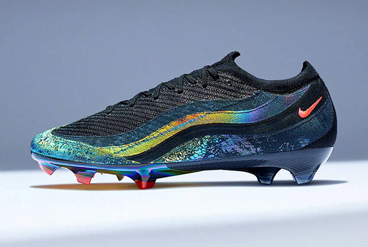 Футбольные бутсы Nike Air Zoom Mercurial Vapor 16 Elite x AM95 SE FG HV9915-001