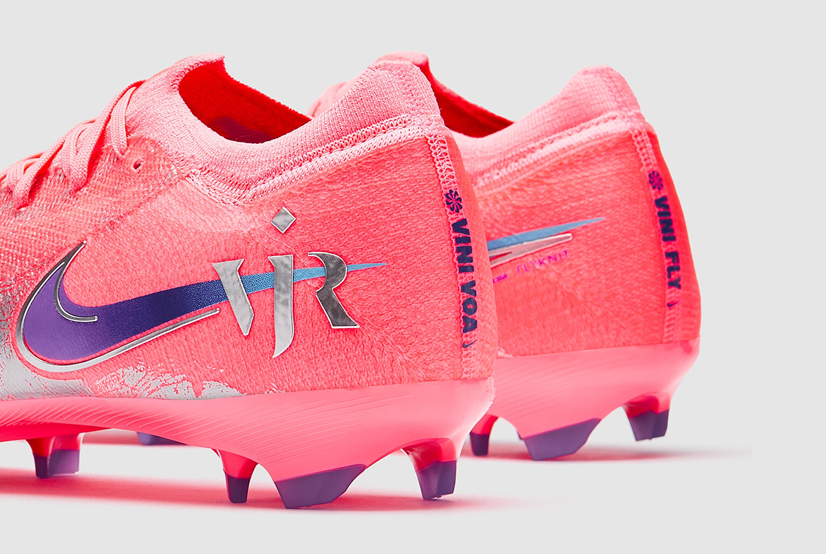 Футбольные бутсы Nike Air Zoom Mercurial Vapor 16 x Vini FG IO9813-640