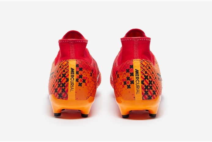 Футбольні бутси Nike Air Zoom Mercurial Superfly 9 MDS Academy MG FD1162-600