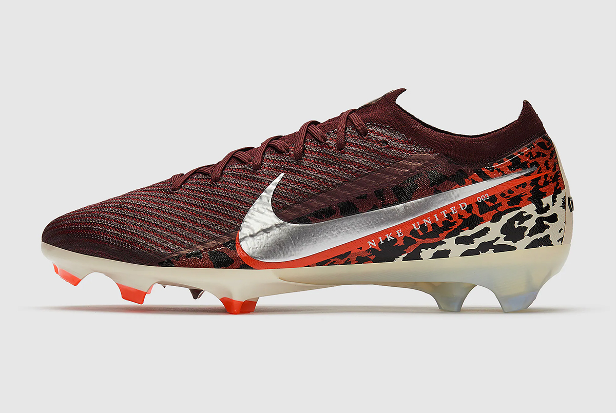 Футбольні бутси Nike Air Zoom Mercurial Vapor 16 Elite NU3 FG IO8442-661