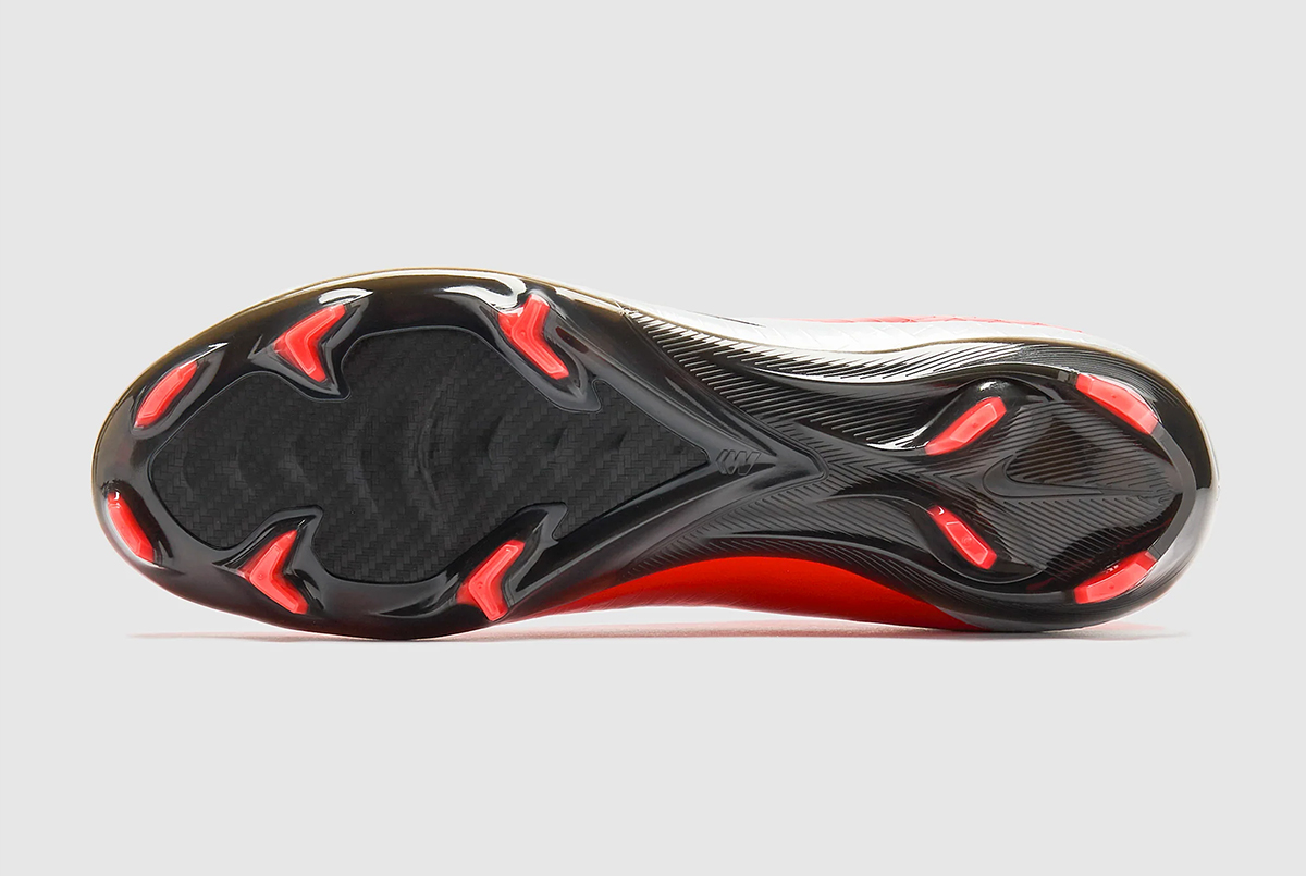 Футбольные бутсы Nike Mercurial Superfly 1 RGN SE FG IQ2995-801