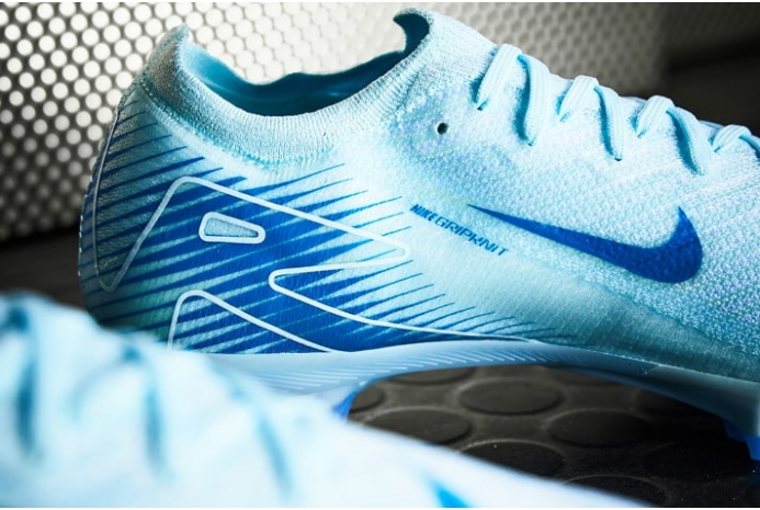 Футбольні бутси Nike Air Zoom Mercurial Vapor 16 Elite FG FQ1457-400