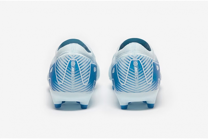 Футбольные бутсы Nike Air Zoom Mercurial Vapor 16 Pro AG-Pro FQ8684-400