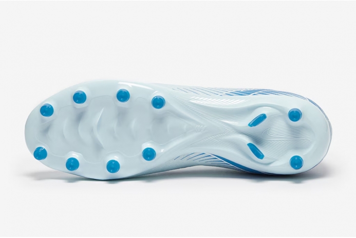 Футбольные бутсы Nike Air Zoom Mercurial Vapor 16 Pro AG-Pro FQ8684-400