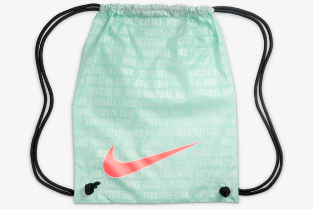 Футбольные бутсы Nike Phantom GX II Elite FG FJ2559-300