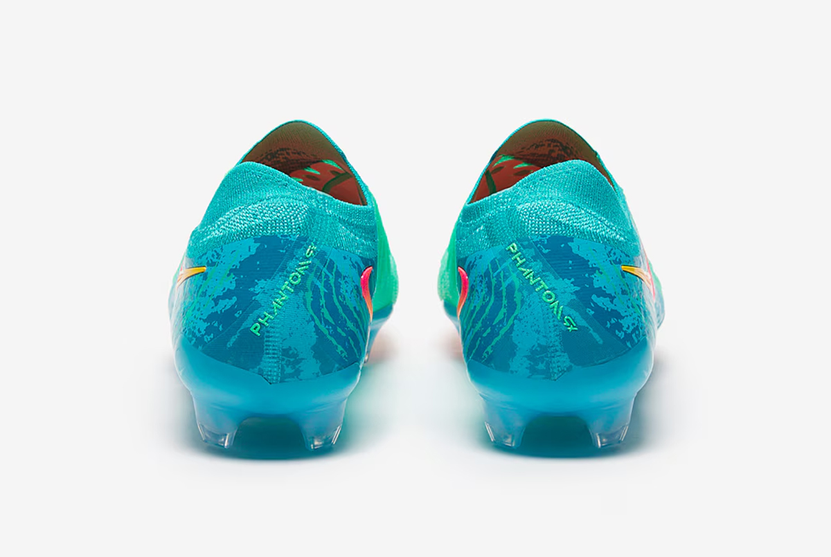 Футбольні бутси Nike Phantom GX II Elite FG FJ2560-300