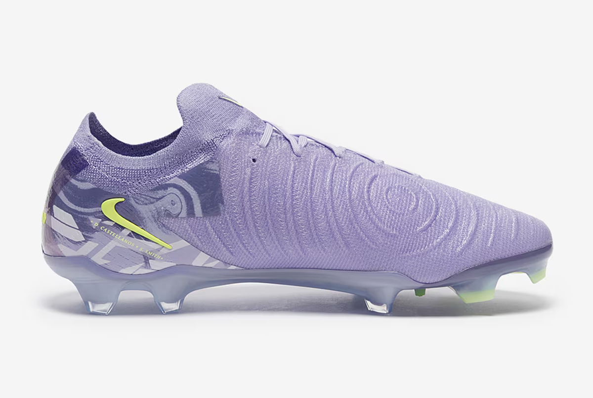 Футбольні бутси Nike Phantom GX II Elite NU1 FG HF1597-500