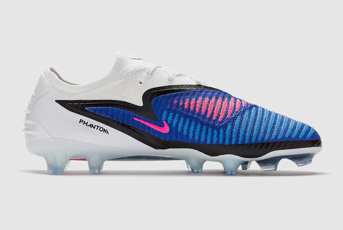 Футбольные бутсы Nike Phantom 6 Elite FG HJ2146-446