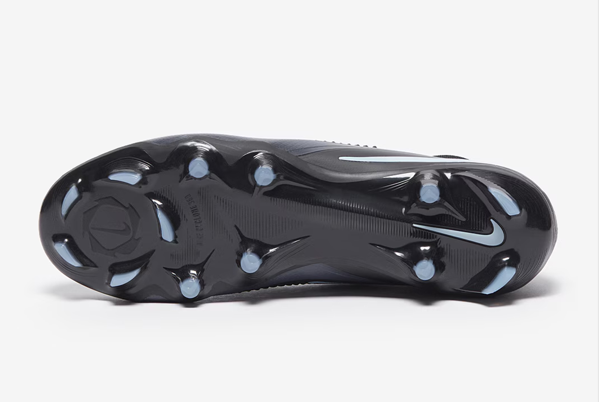 Футбольные бутсы Nike Phantom 6 Pro FG HJ4122-003