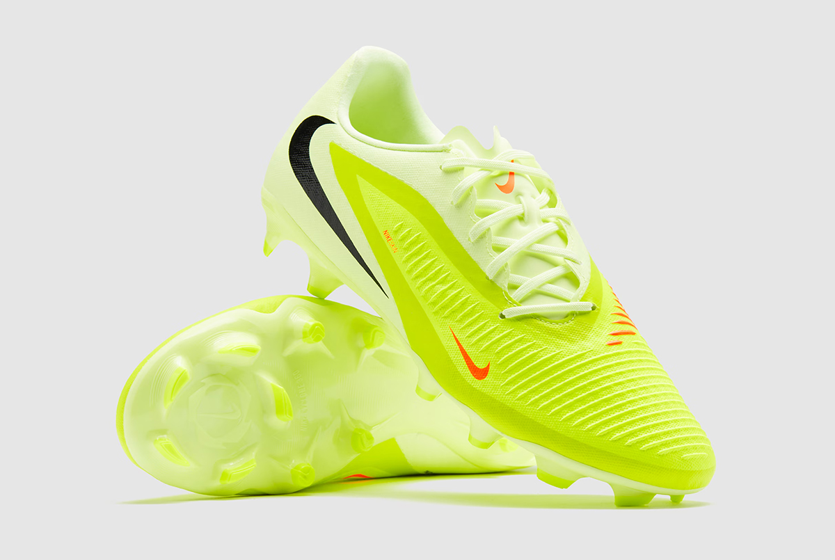 Футбольні бутси Nike Phantom 6 Academy Low MG HJ4564-800